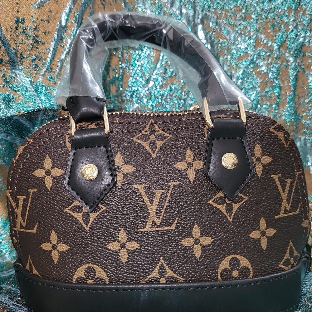 Louis Vuitton Mini Bag in Brown Monogram